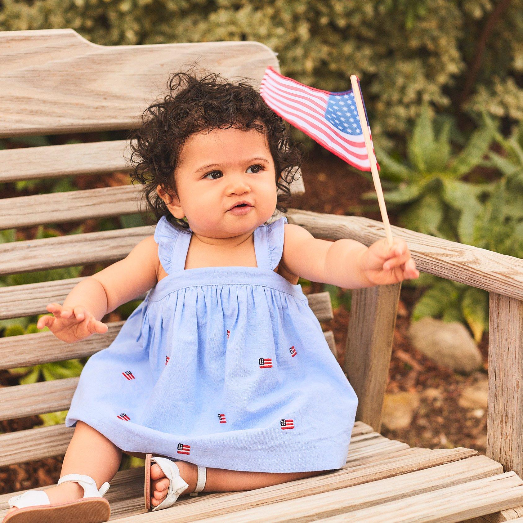 Newborn Ocean Air Flag The Embroidered Oxford Baby Set by Janie and Jack