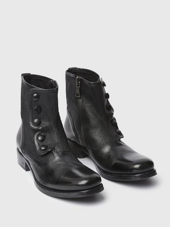 BOWERY BUTTON BOOT