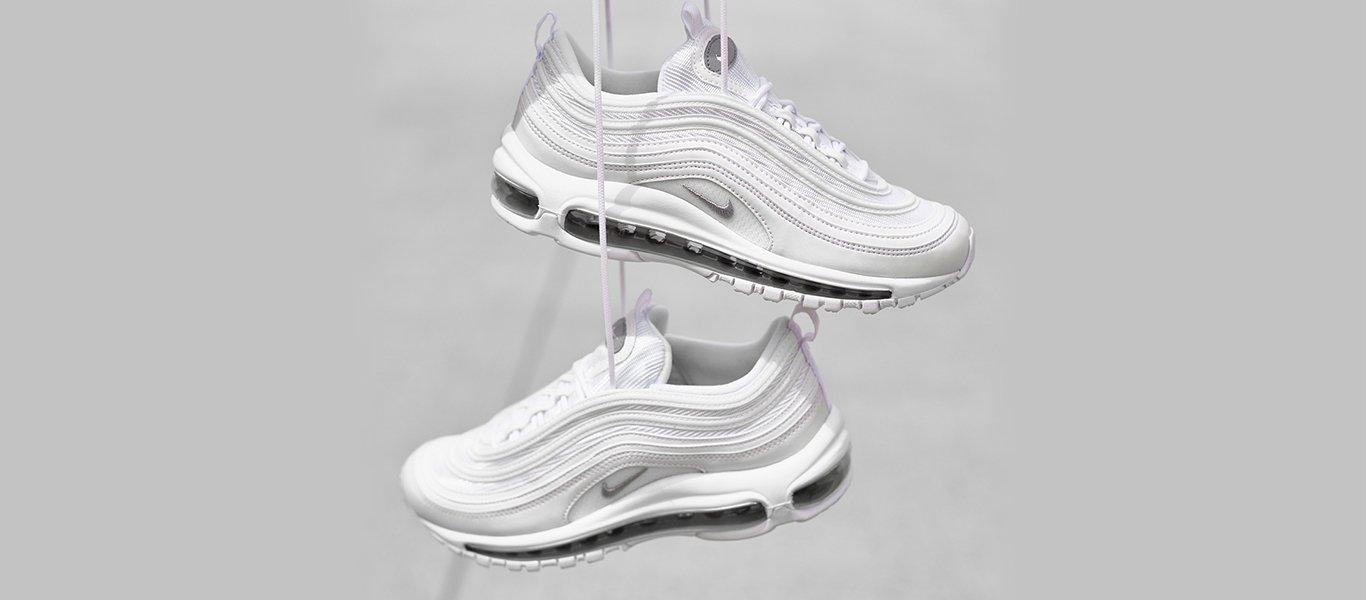 silver nike bianche e nere