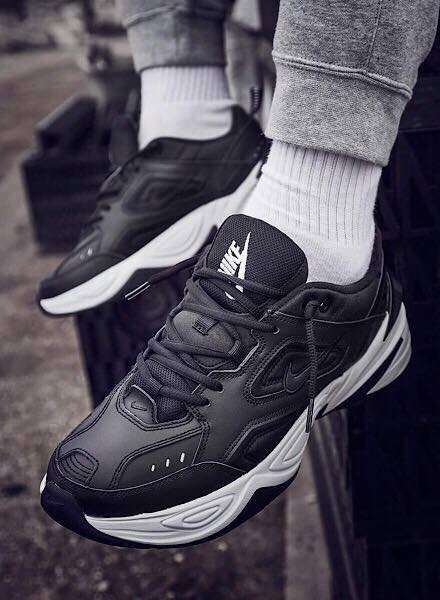 Nike M2K in schwarz