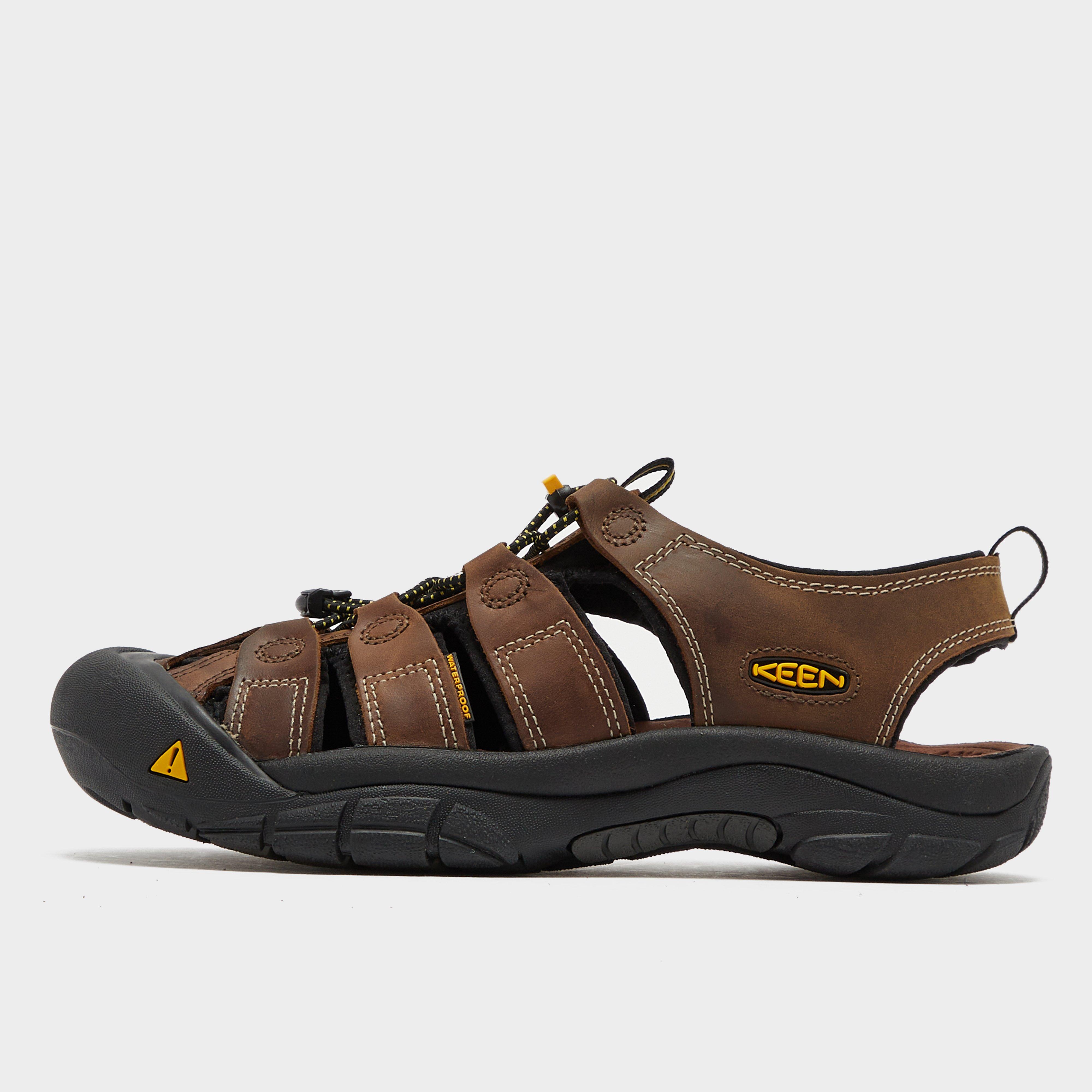 Keens men's newport sandals hot sale