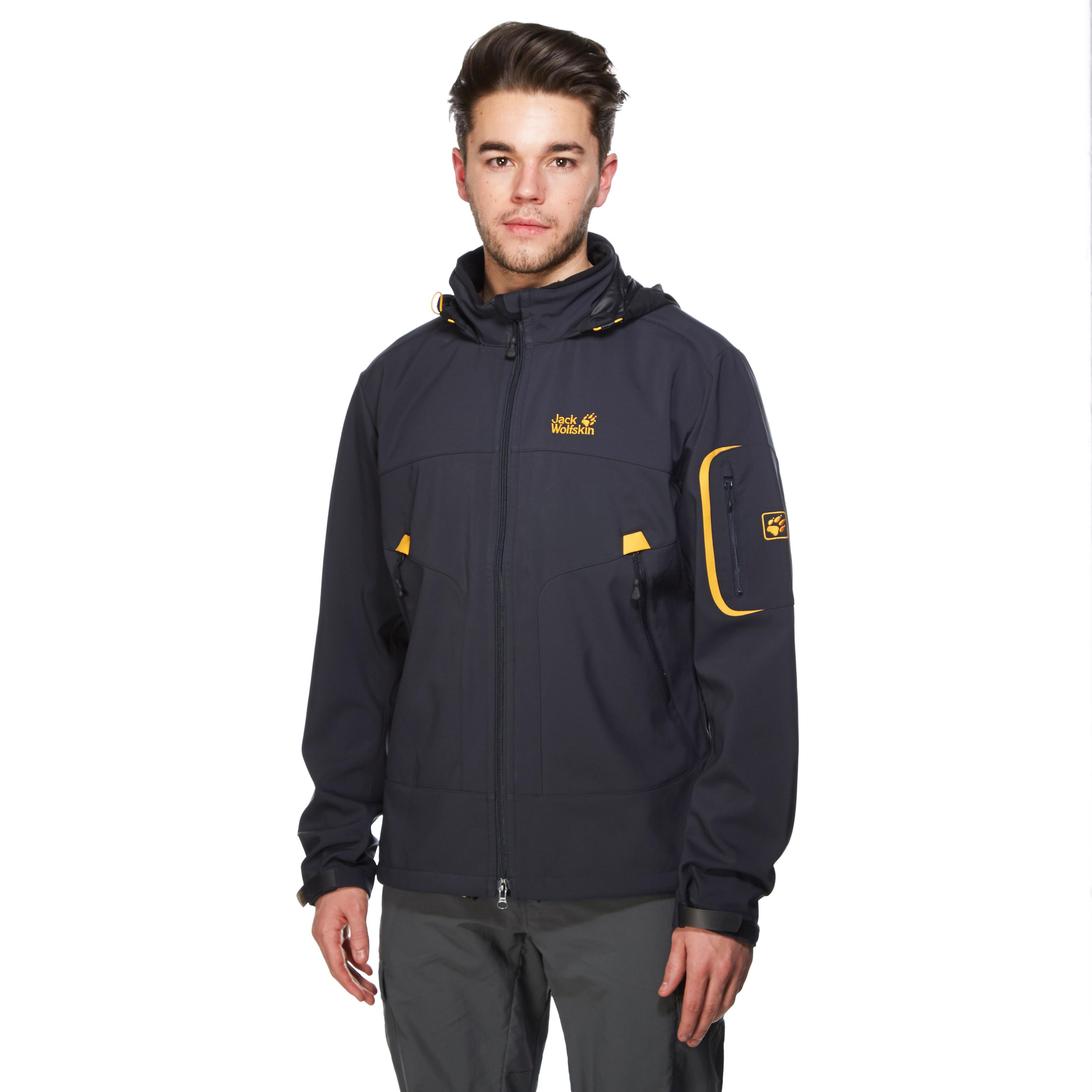 Jack wolfskin black 2024 and yellow jacket