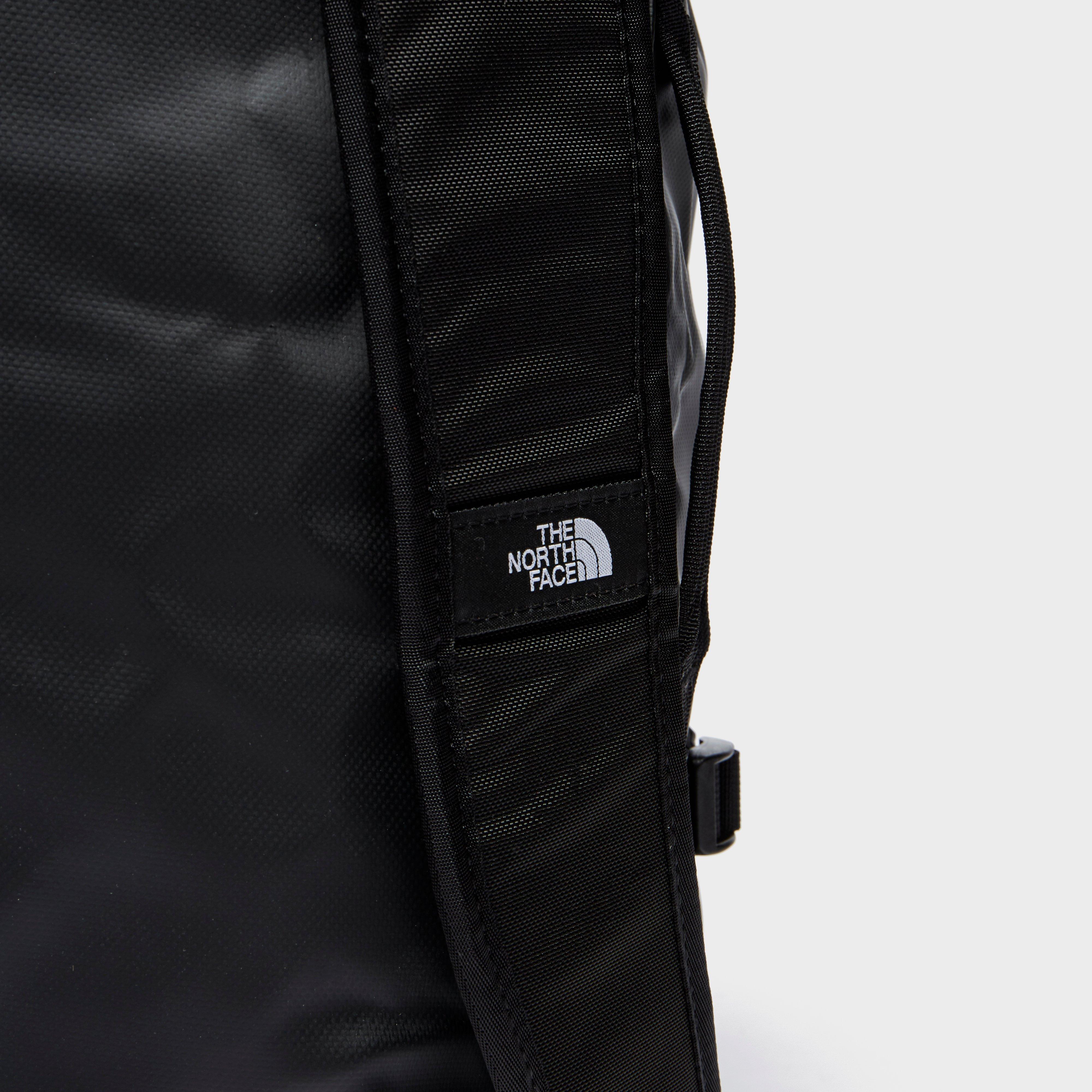 the north face base camp duffel bag small 50 litres in black