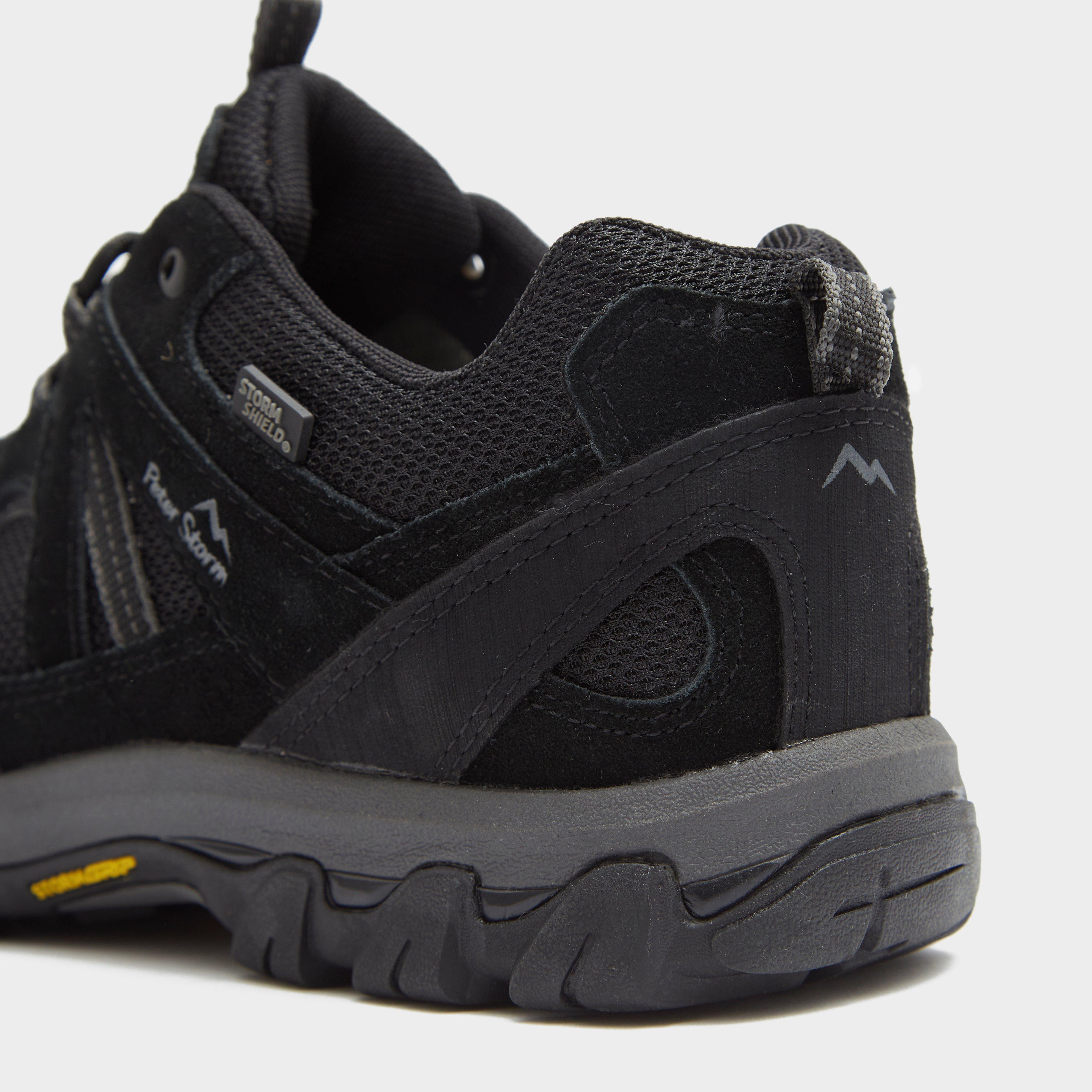 black walking shoes