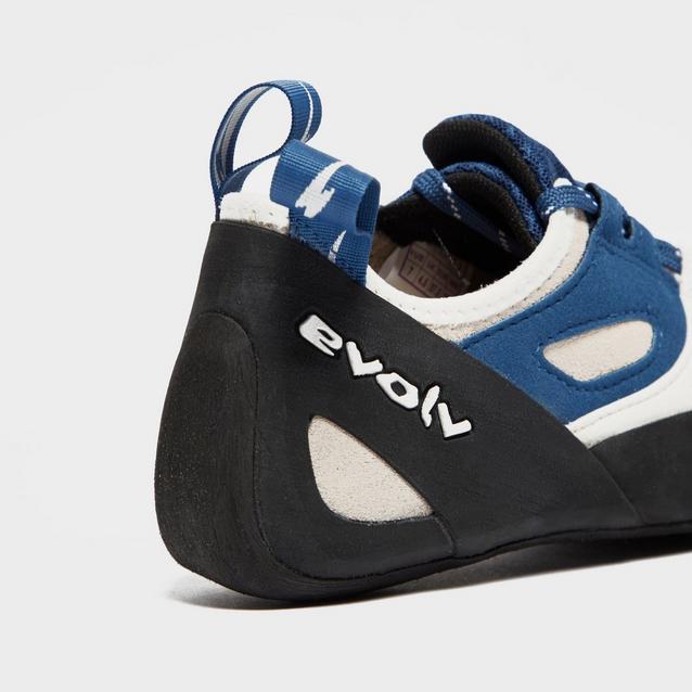 Evolv skyhawk hot sale climbing shoes