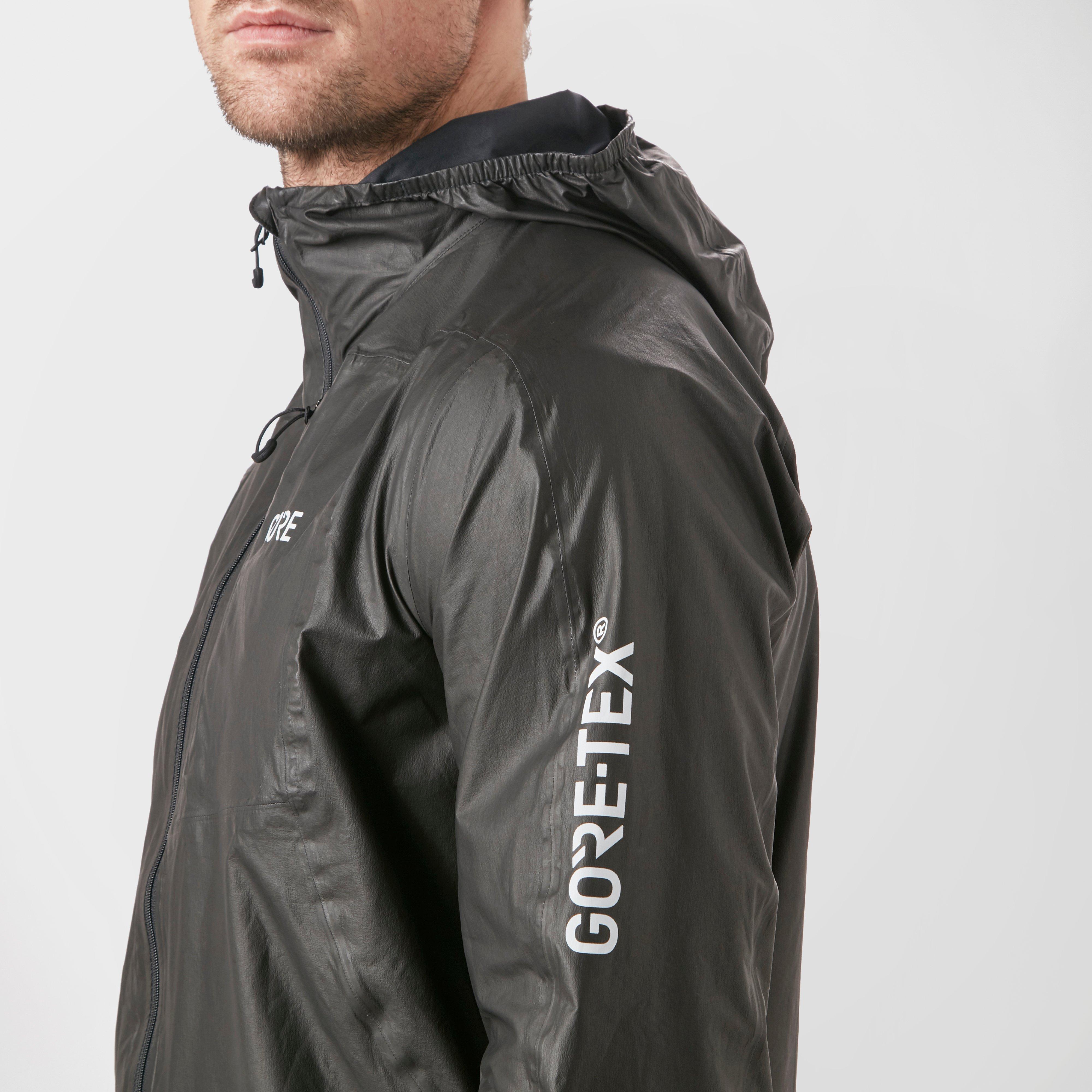 gore r7 shakedry hooded jacket review