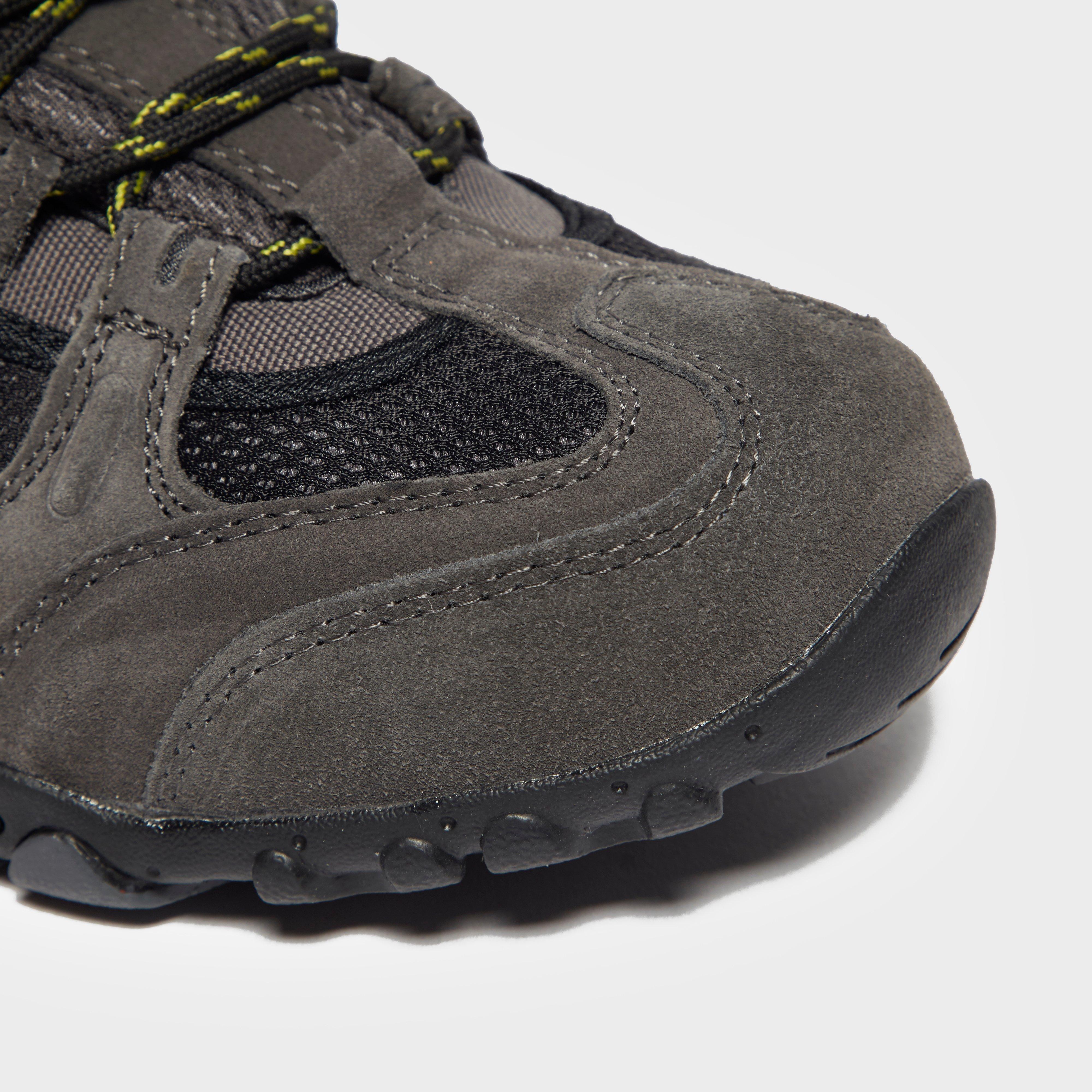 hi tec men's saunter walking shoes