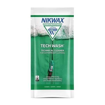 Green Nikwax Tech Wash Pouch