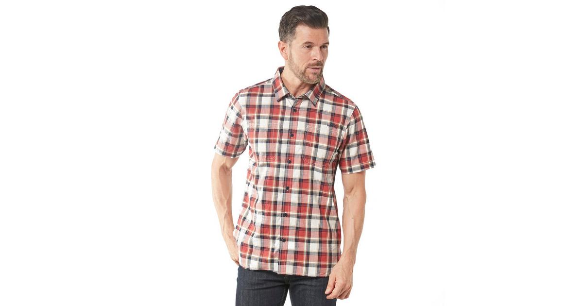 Weird Fish Men's Clane Short Sleeve Shirt