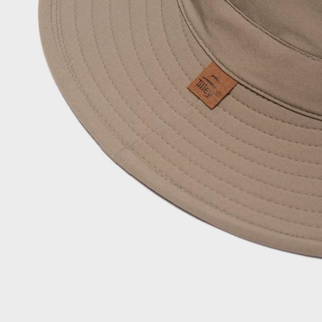 Tilley Unisex LT5B Lightweight Nylon Hat