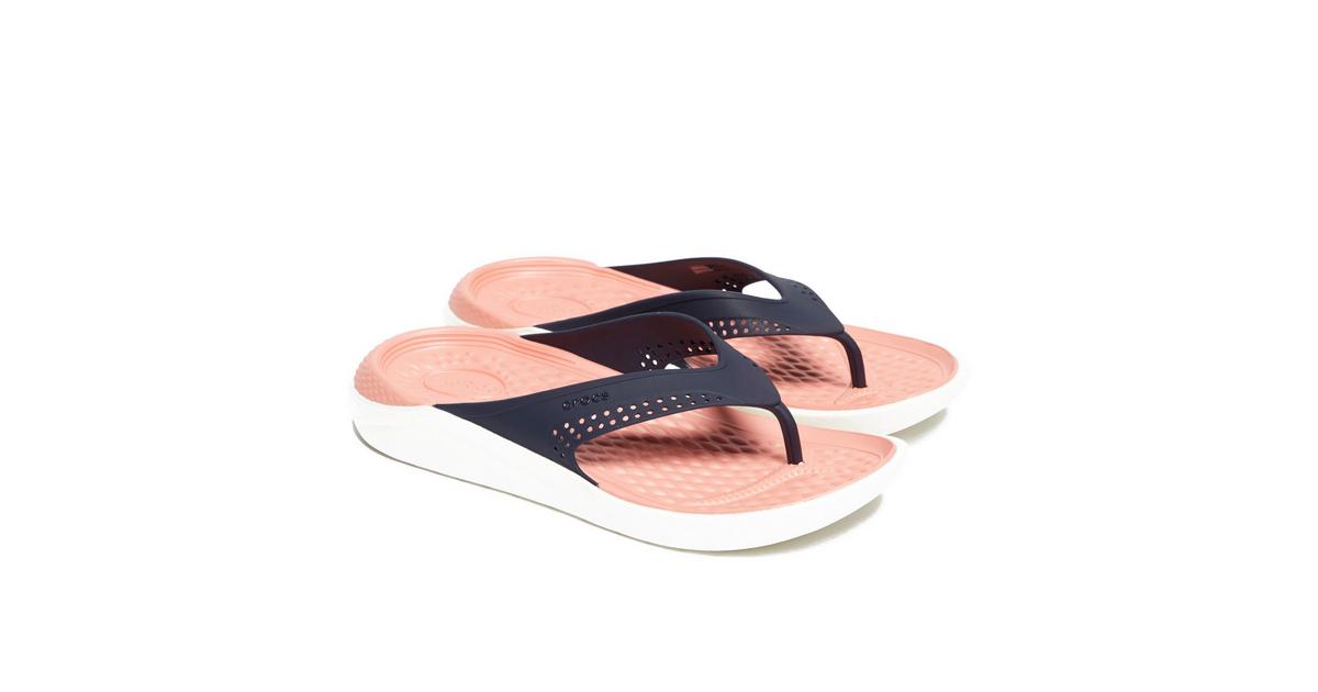 Crocs literide hot sale flip flop