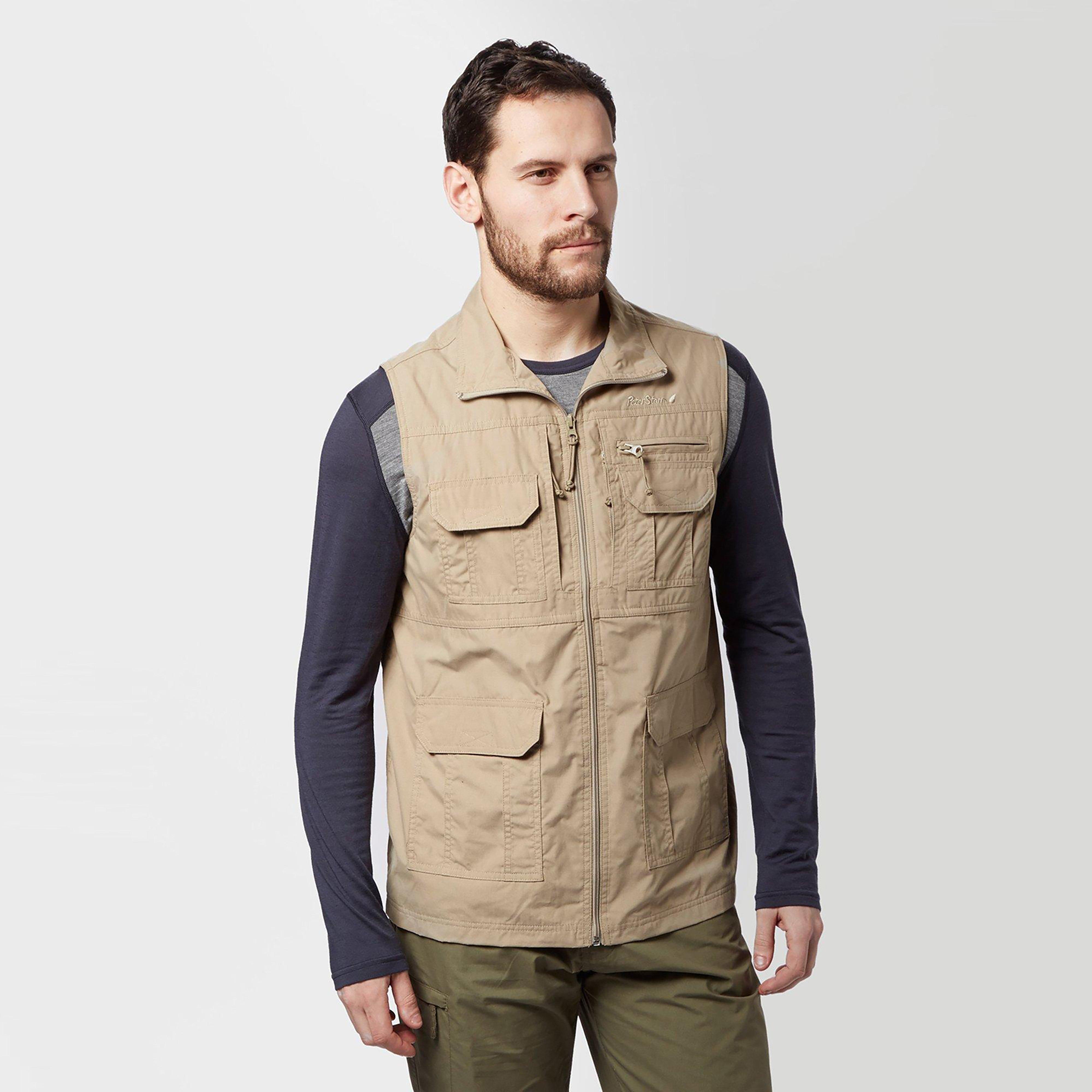 Mens bodywarmer with clearance pockets