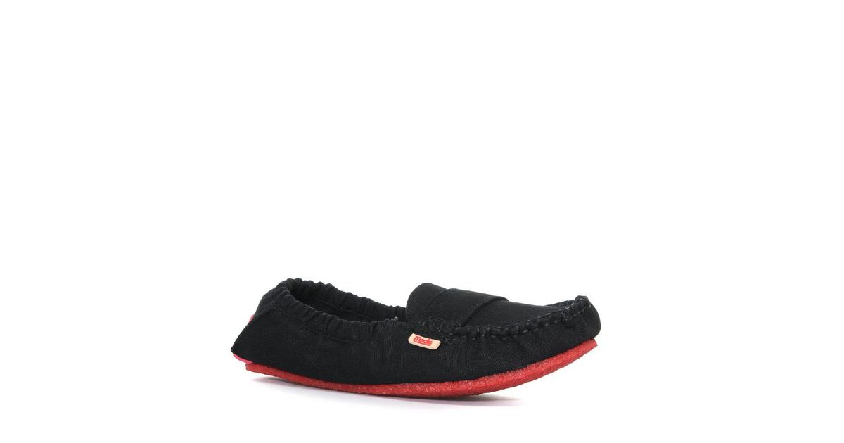 Mocks Women s Classic Canvas Shoe