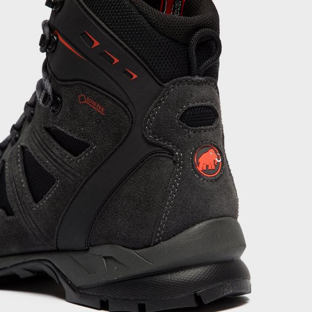 Mammut mountain hotsell trail gtx