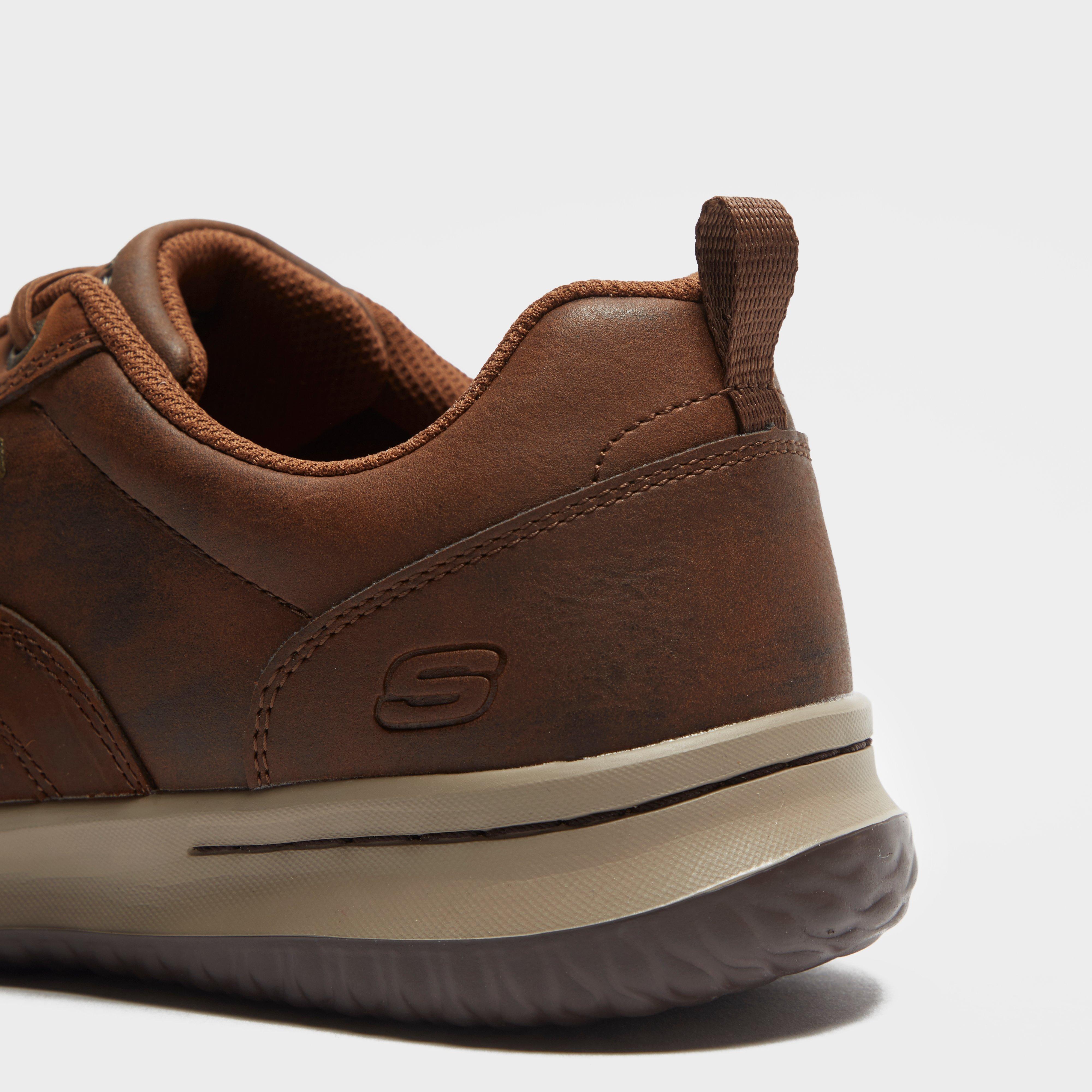 brown skechers tennis shoes