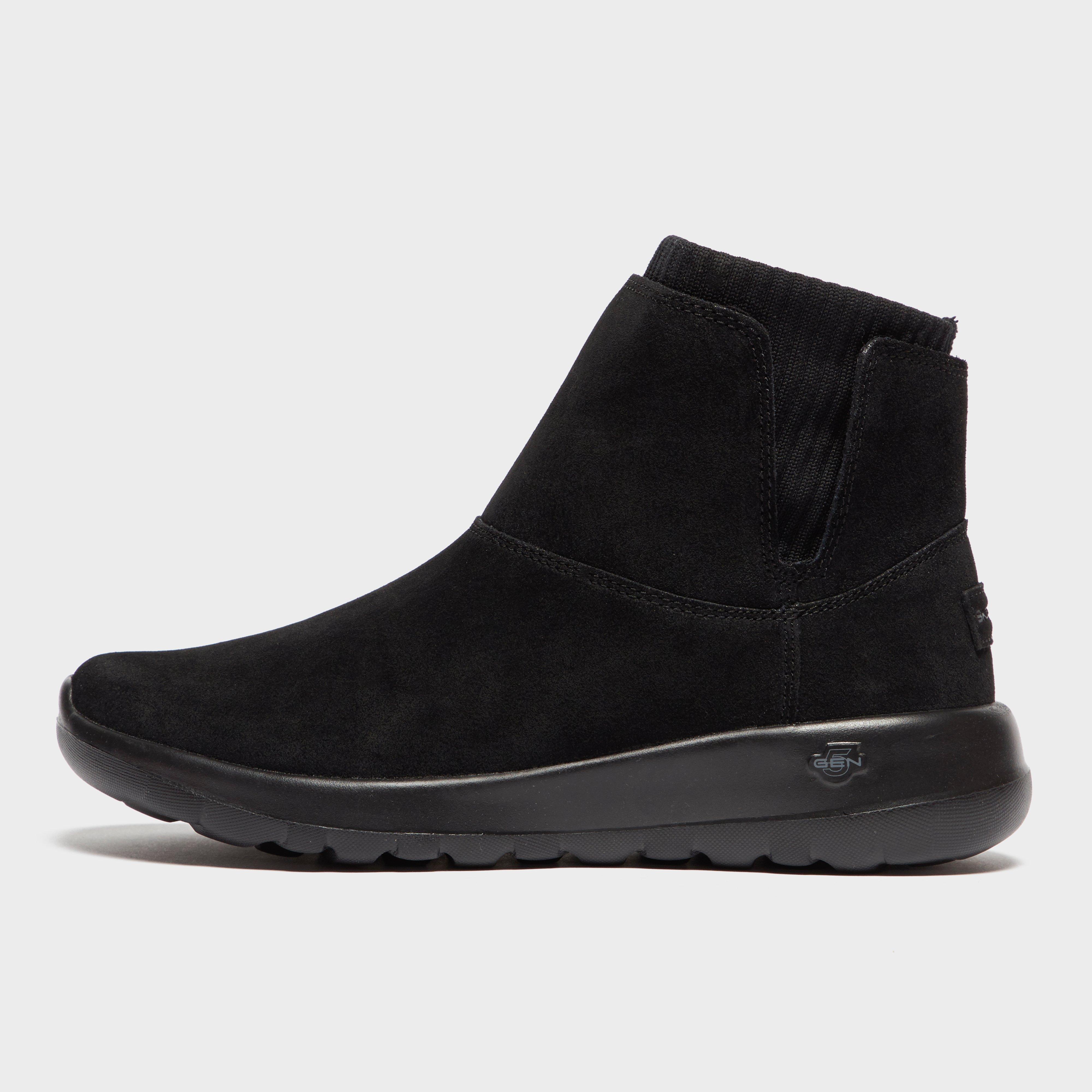 black sketchers boots