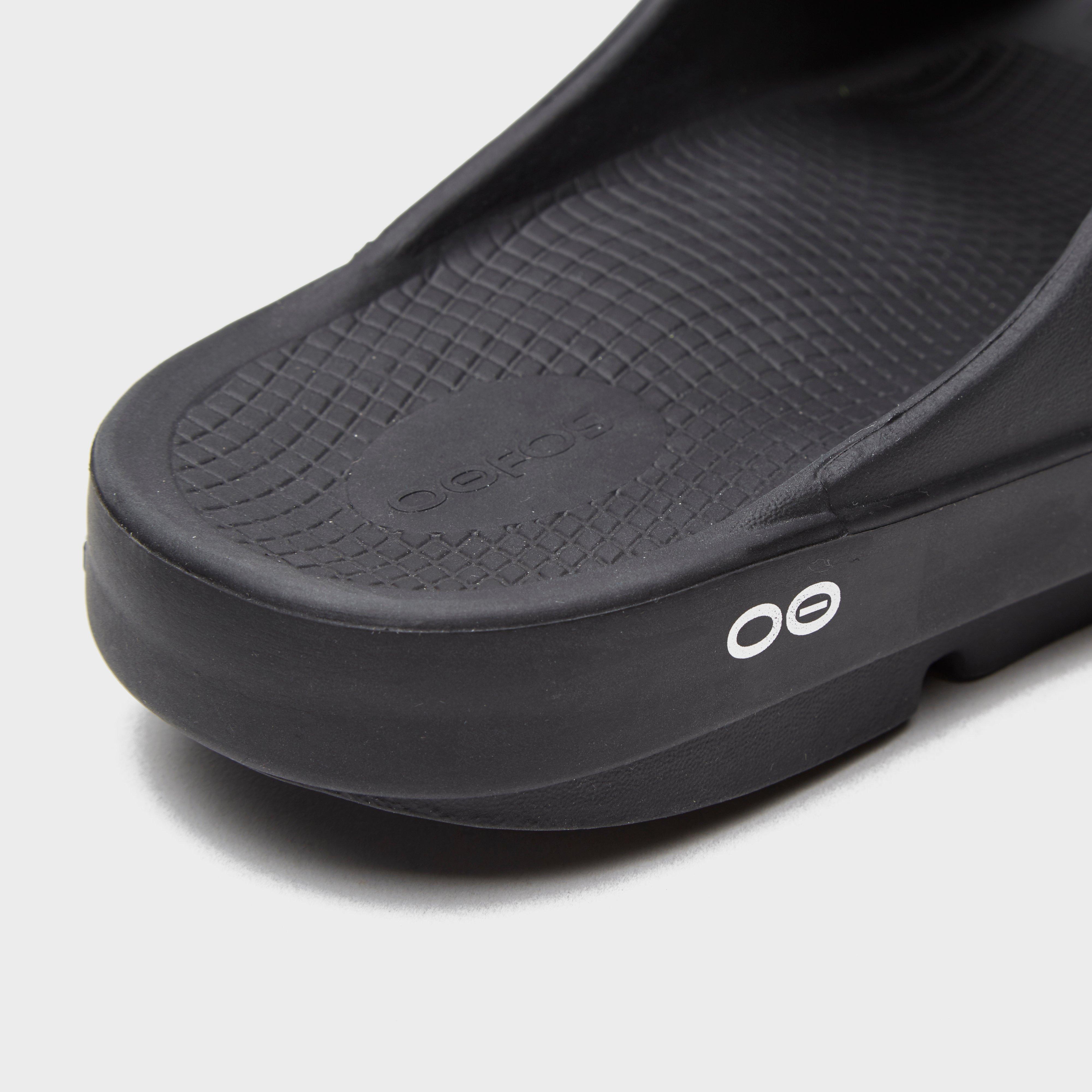 oofos men's slides