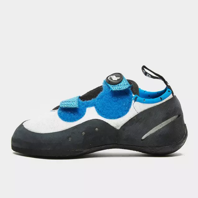 Kids rock cheap climbing shoes