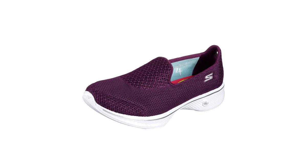 Skechers propel online