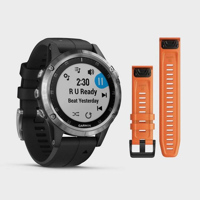 Garmin fenix 5 Plus Multi Sport GPS Watch extra QuickFit band