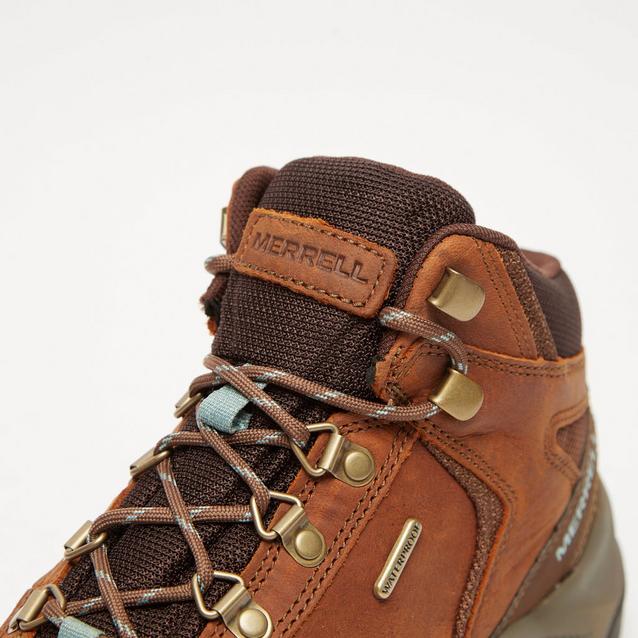 Merrell all store leather hiking boots