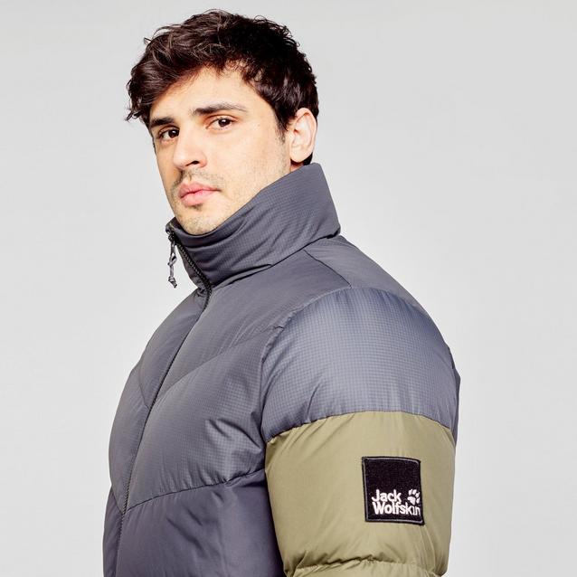 Jack wolfskin down 2025 jacket men's sale