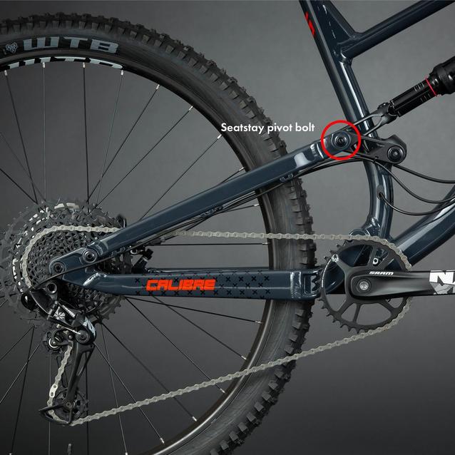 Pivot bolt 2024 mountain bike