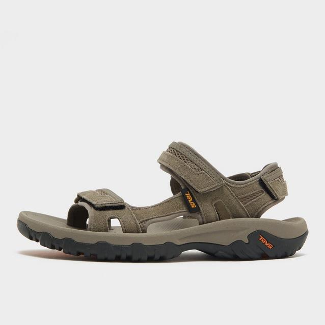 Teva on sale sandals 9s