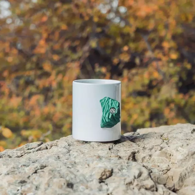 Y and Y Vertical Climbing Mug