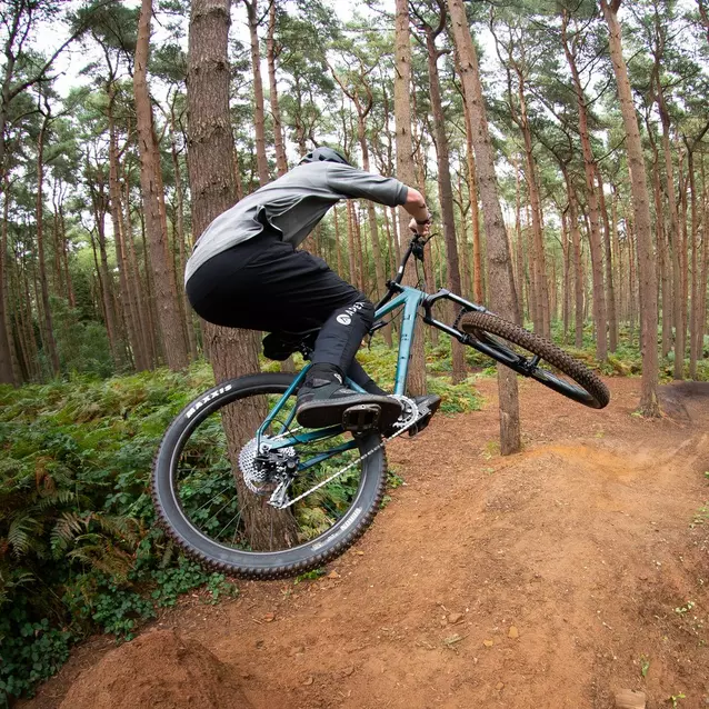 Calibre Line T3 27.5 Hardtail Mountain Bike Millets