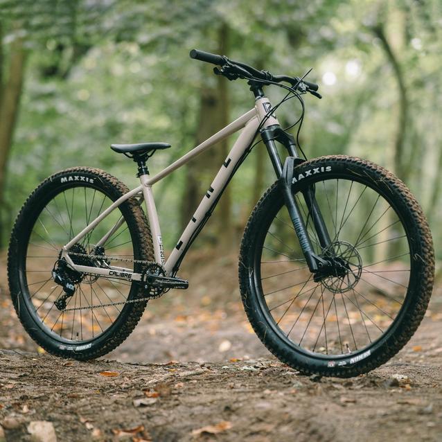 Calibre line 29 mountain on sale bike