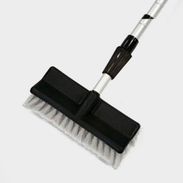 Black HI-GEAR Extendable Wash Brush