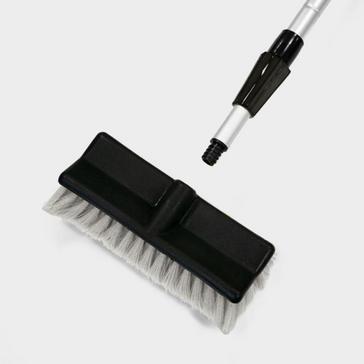 Black HI-GEAR Extendable Wash Brush