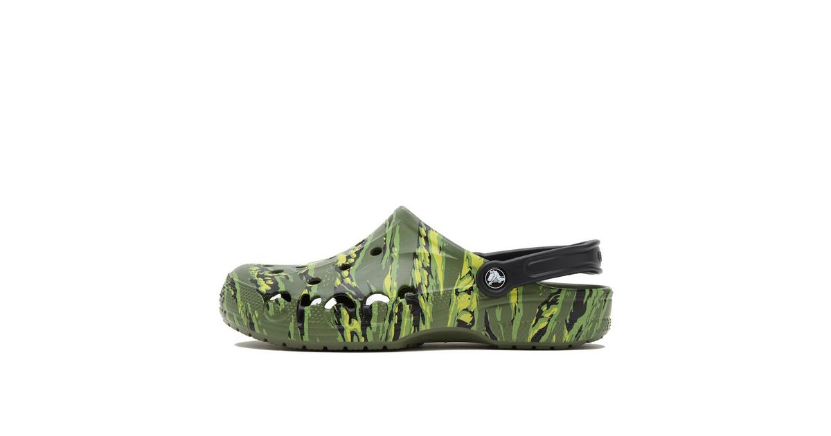 Black camo crocs best sale