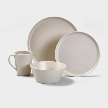 White HI-GEAR 16 Piece Melamine Tableware Set