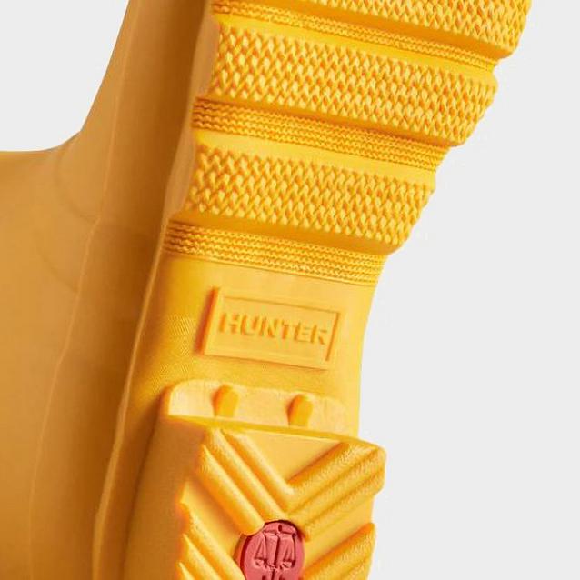 Hunter Original Short Yellow Wellington Boots Blacks