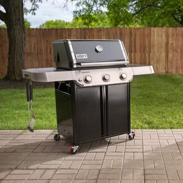 Black Weber Genesis E-315 Gas Barbecue