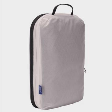 White Thule Medium Packing Cube