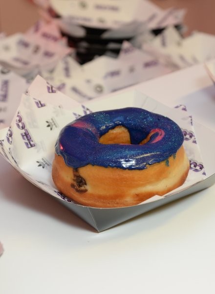 Evento con sfilata adidas Originals Falcon x Haley Baldwin