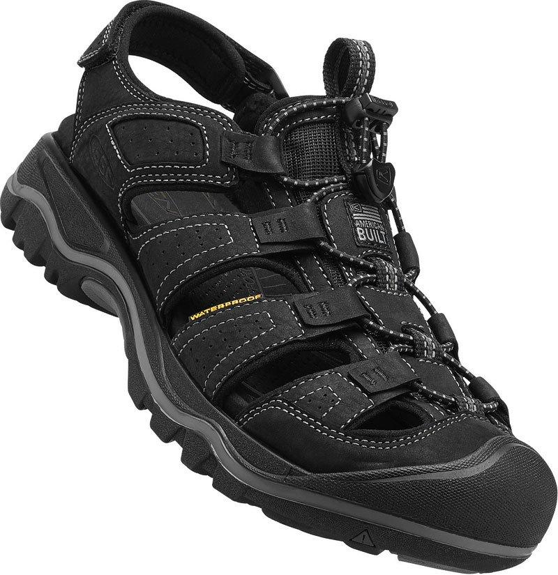 mens walking sandals go outdoors