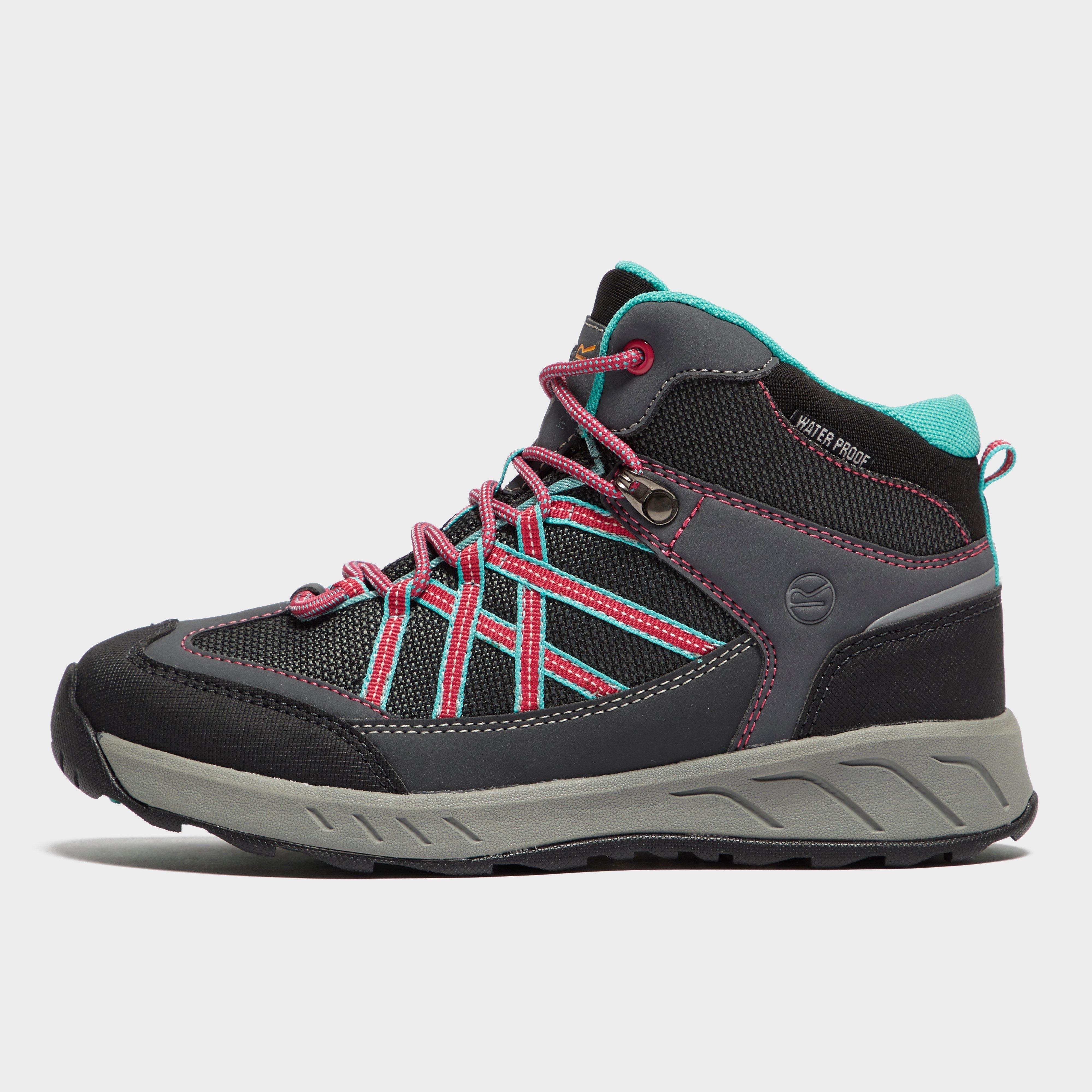 go outdoors kids walking boots