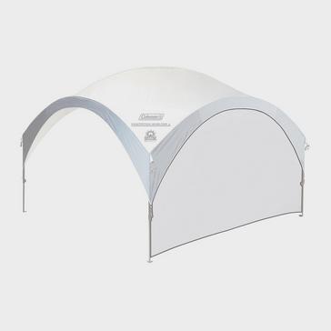 White COLEMAN FastPitch™ Event Shelter L Sunwall