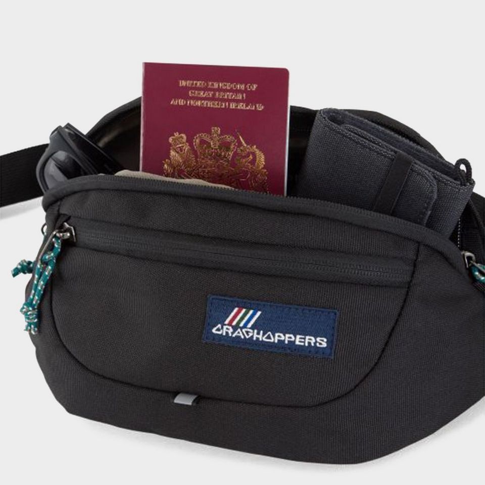 Craghoppers Unisex 1.5L Kiwi Bum Bag GO Outdoors