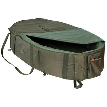 Green FOX INTERNATIONAL Deluxe Carpmaster XL Mat