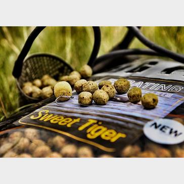 MULTI Dynamite Big Fish Floating Pellets in Sweet Tiger (11mm)