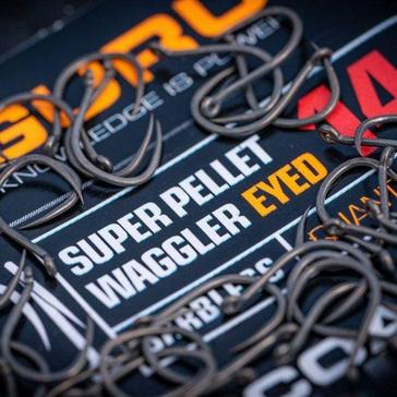 Black GURU Super Pellet Waggler Size 10