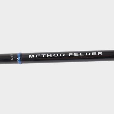 Black PRESTON INNOVATION Monster X 12ft Method Feeder Rod