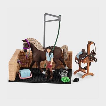  Schleich Washing  Area with Horse Club Emily & Luna One Size