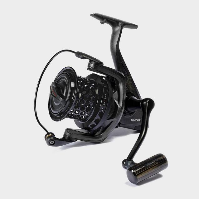 Sonik Vader X Pro Carbon Carp Reel 10K GO Outdoors