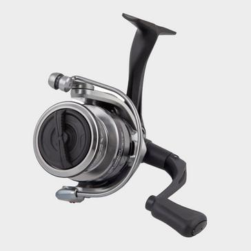 Black SavageGear SG4 Reel 4000FD